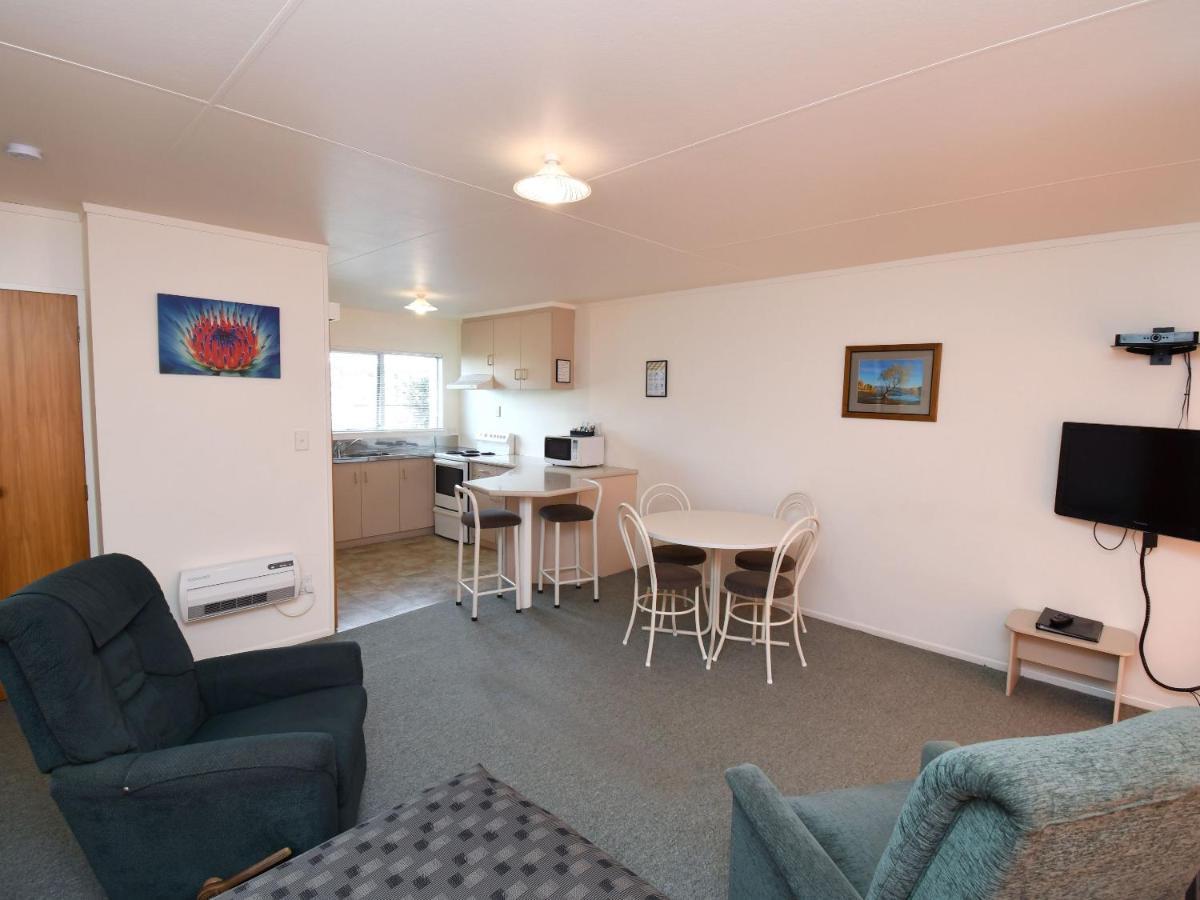 Avon Motel Hawera Esterno foto