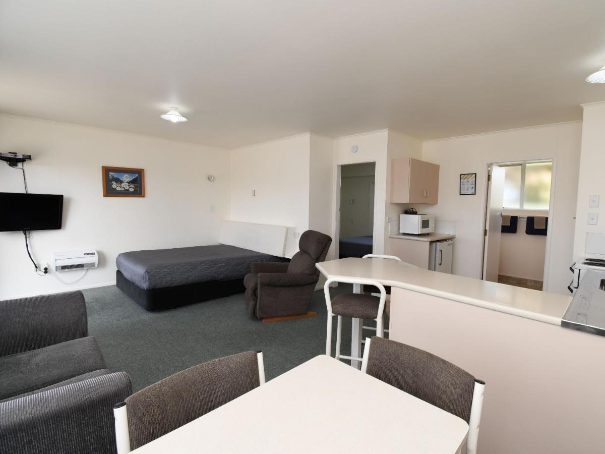 Avon Motel Hawera Esterno foto